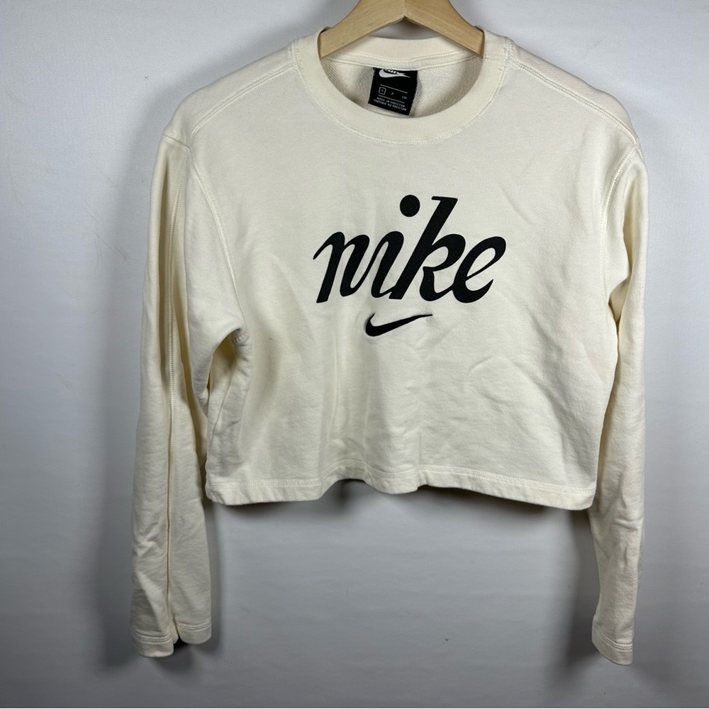 Nike Cream Cropped Sweatshirt